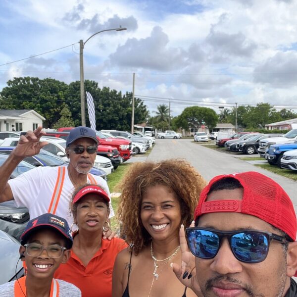 3B8BC9F9-F07B-4404-83CA-1C3CB60E1A6B